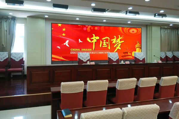 無縫拼接屏的使用壽命一般是多長時間？