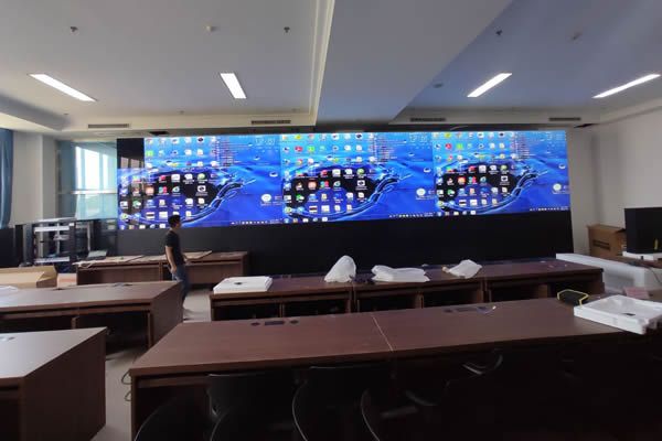 液晶拼接屏價(jià)格包括哪些部分？