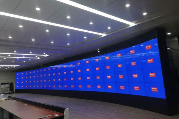 LCD拼接屏與LED顯示屏的區(qū)別有哪些，該如何選擇？