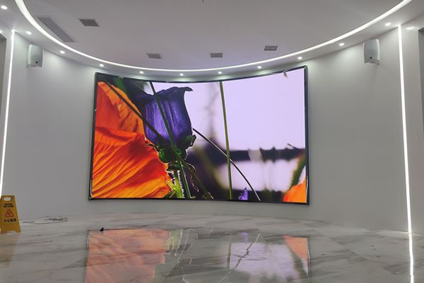 企業(yè)展廳引進(jìn)LED顯示屏，開啟智慧展廳新模式