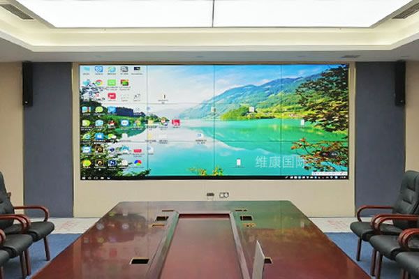 會議室屏幕推薦：開會用拼接屏好，還是LED屏好？