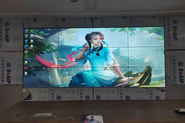 液晶拼接屏和LED全彩屏有什么不同，區(qū)別在哪里？