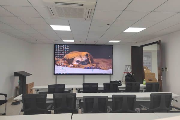 COB顯示屏廠家有哪些，我們要怎么選擇COB顯示屏產(chǎn)品？